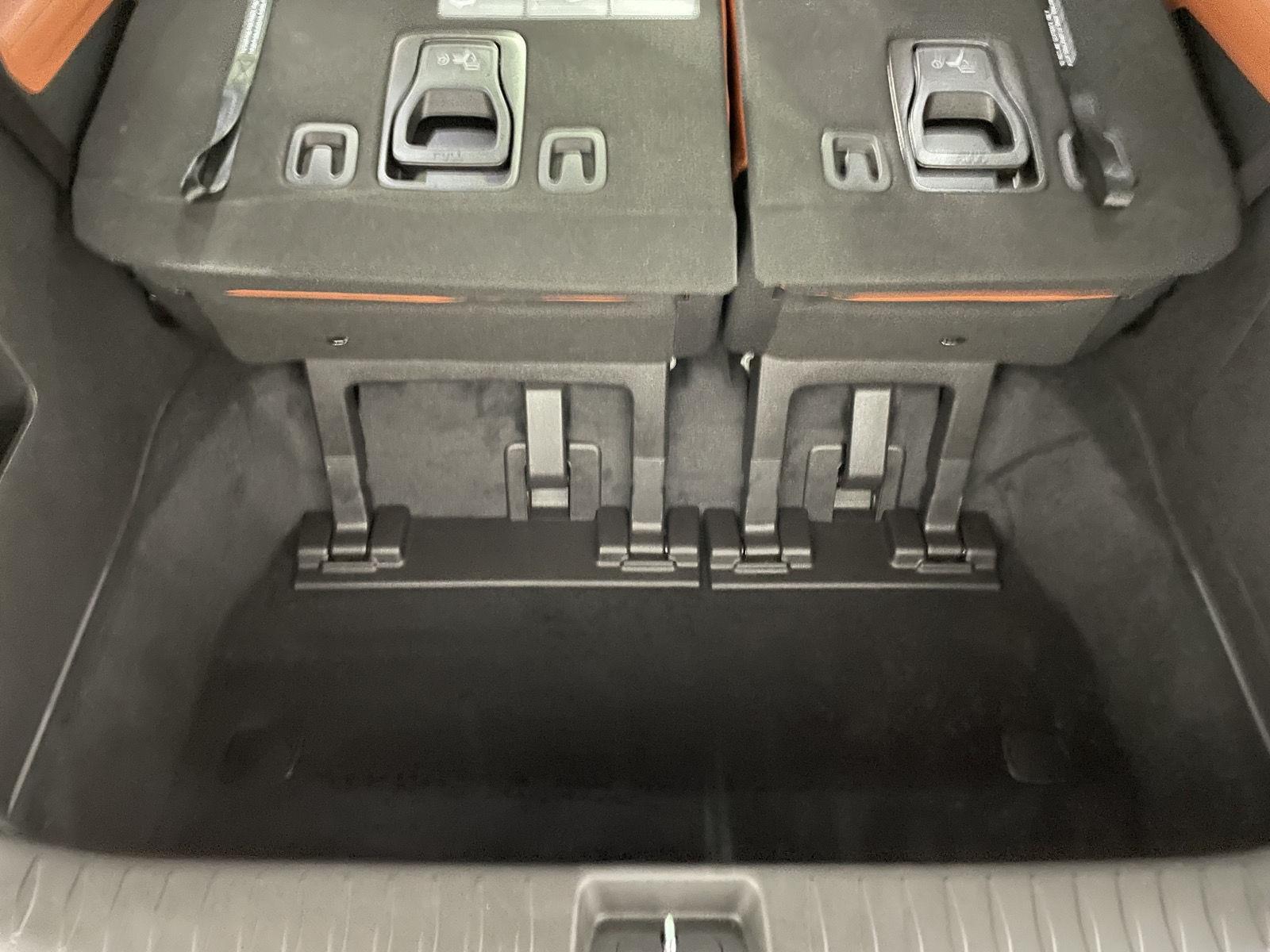 Used 2025 Kia Carnival Hybrid for sale in St. Joseph MO