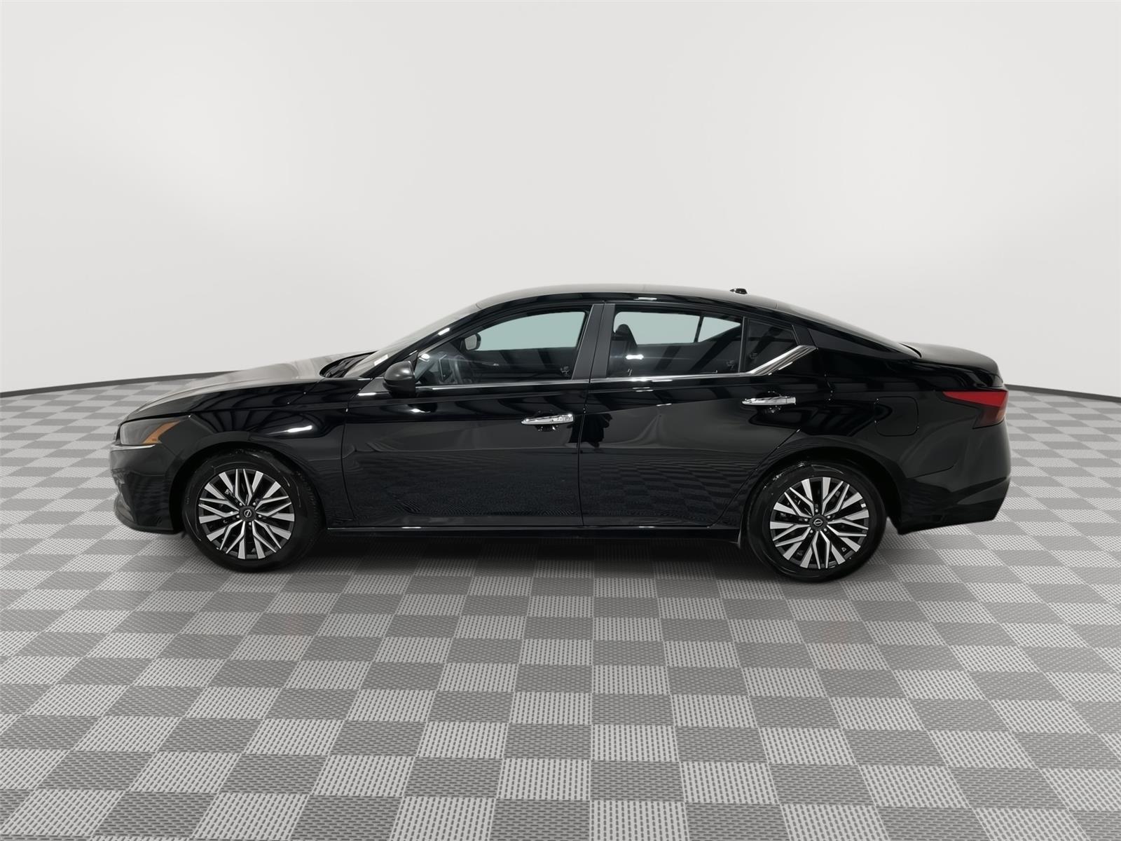 Pre-Owned 2025 Nissan Altima for sale in St. Joseph MO