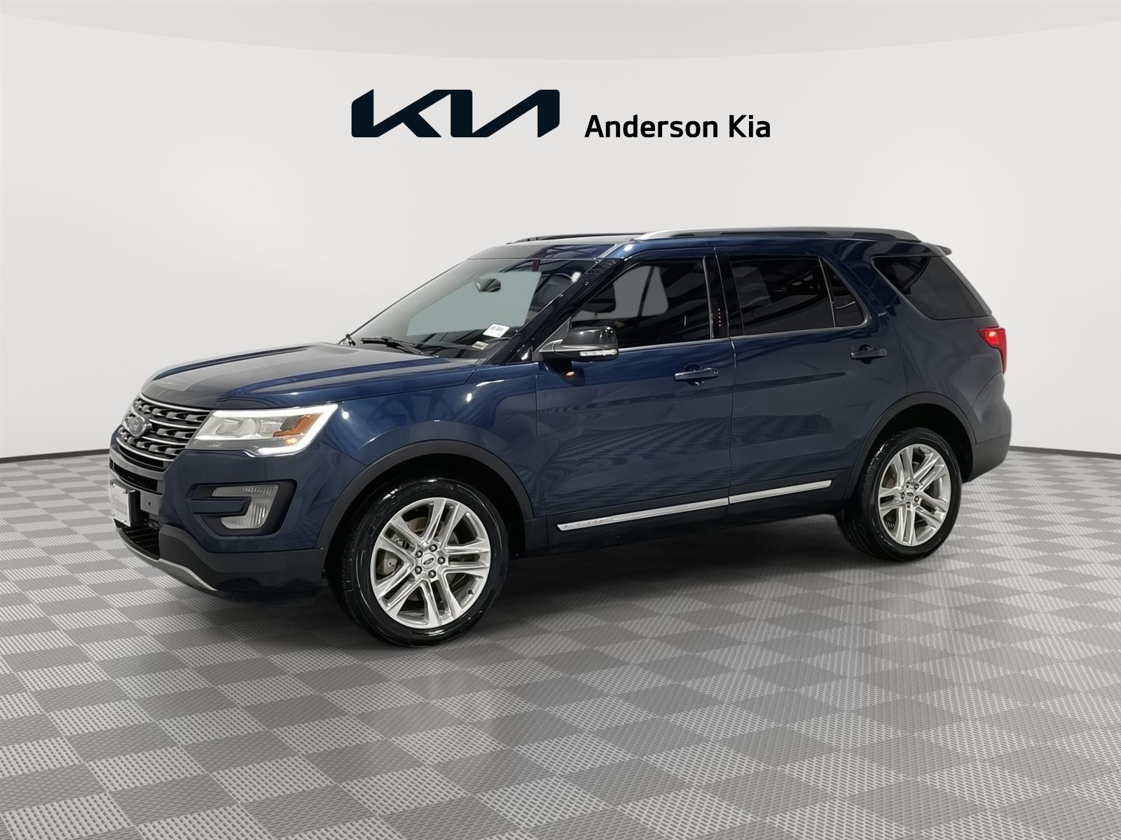 Used 2016 Ford Explorer XLT SUV for sale in St Joseph MO