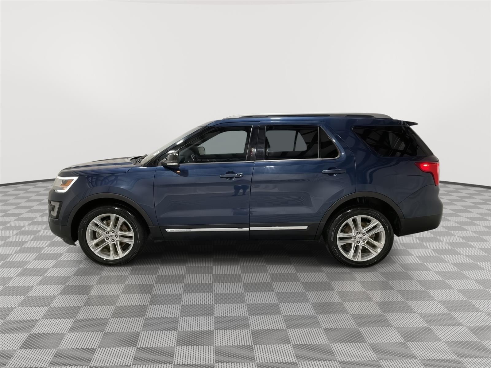 Used 2016 Ford Explorer XLT SUV for sale in St Joseph MO