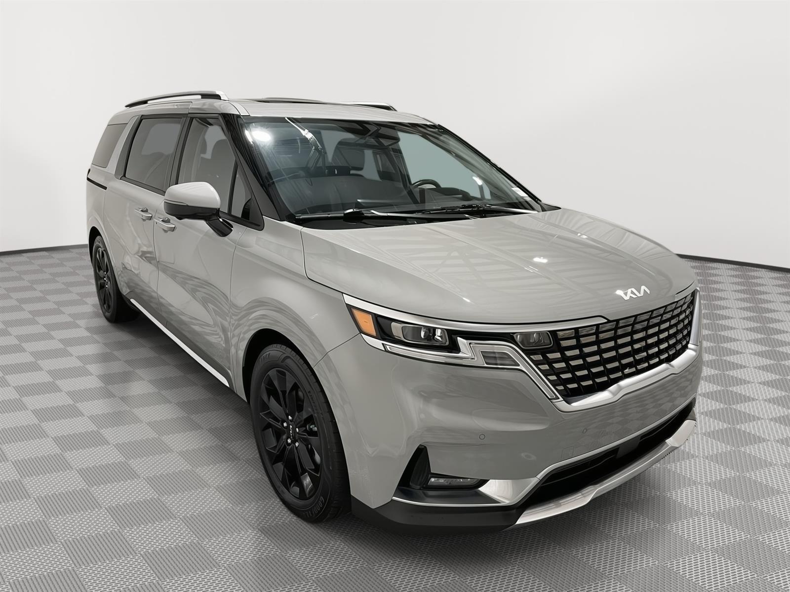 Used 2022 Kia Carnival SX Prestige Minivans for sale in St Joseph MO
