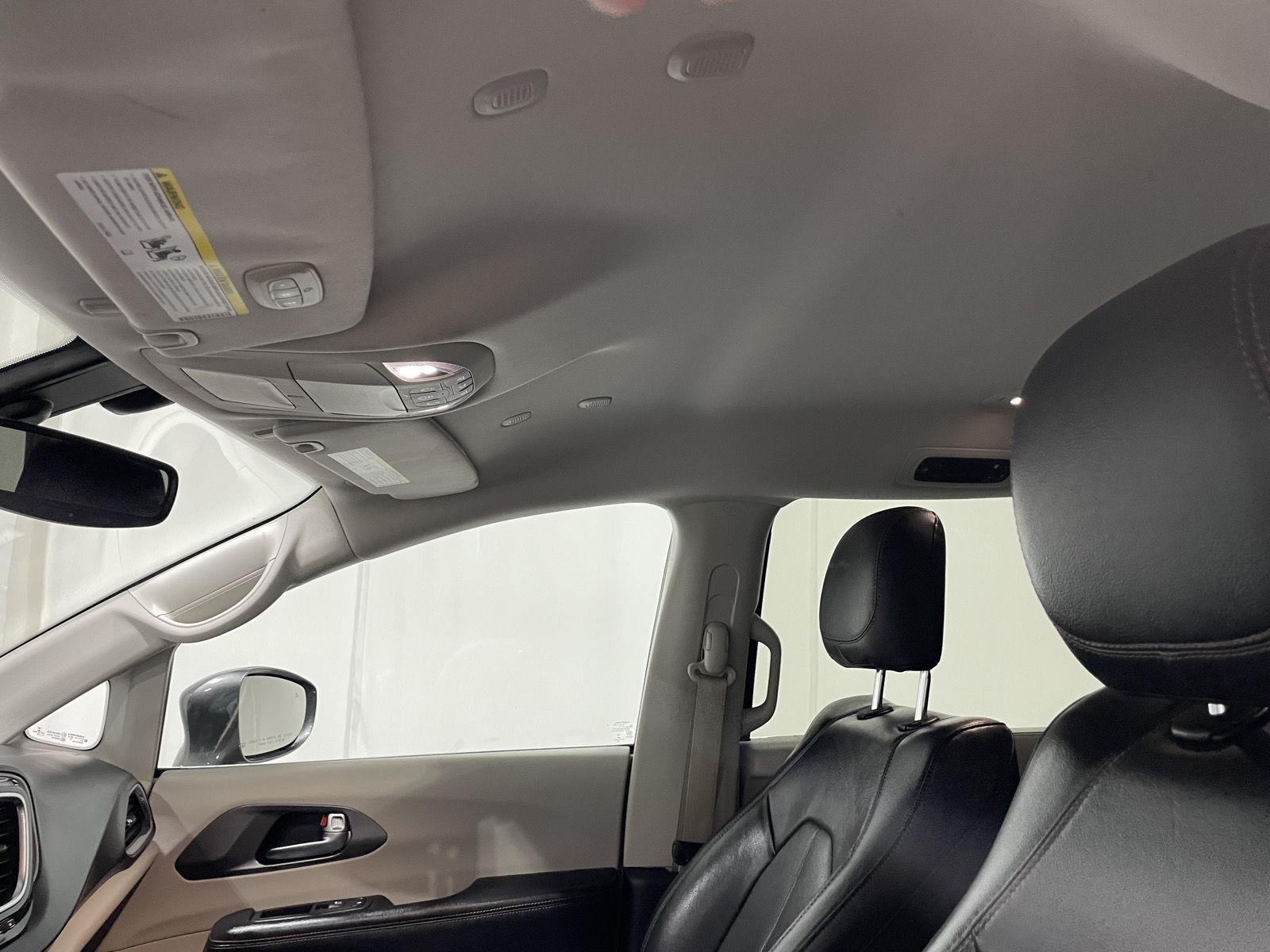 Pre-Owned 2020 Chrysler Pacifica for sale in St. Joseph MO