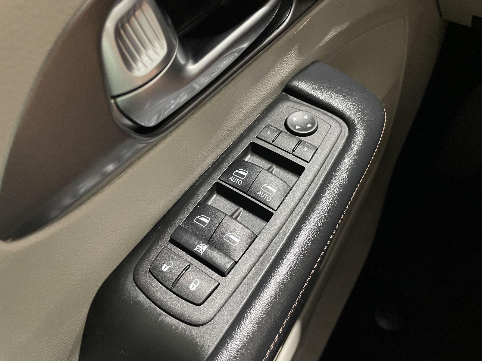 Pre-Owned 2020 Chrysler Pacifica for sale in St. Joseph MO