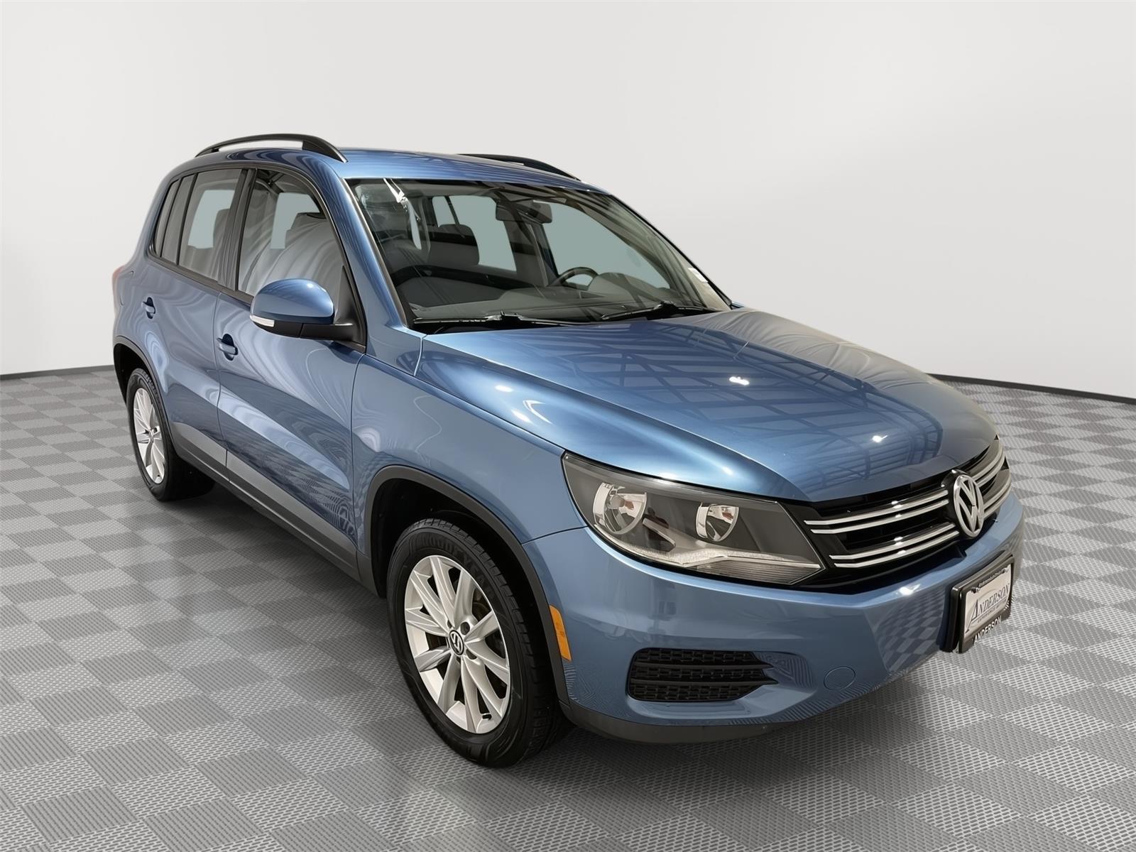 Used 2017 Volkswagen Tiguan Limited  4motion for sale in St Joseph MO