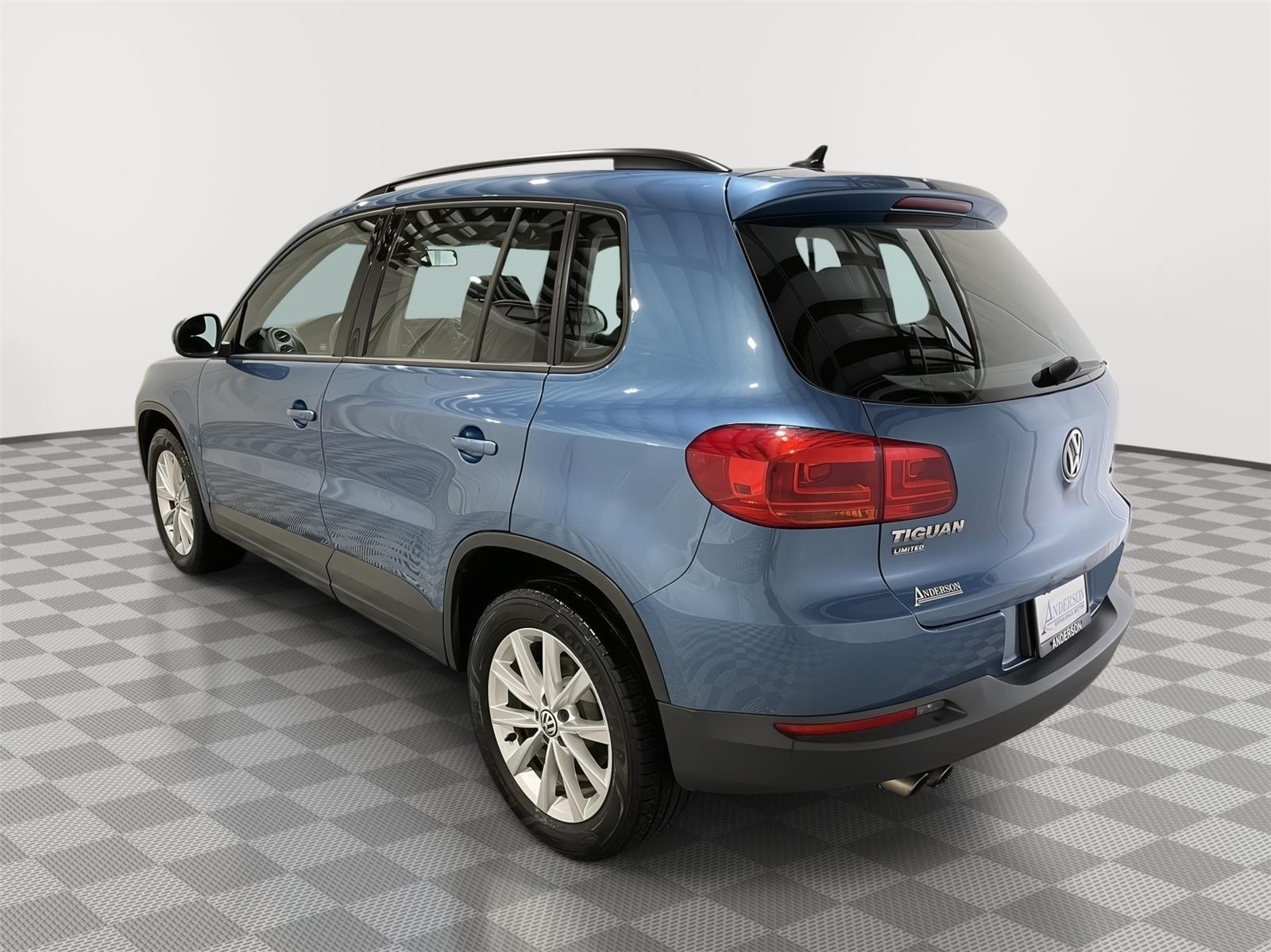 Pre-Owned 2017 Volkswagen Tiguan Limited for sale in St. Joseph MO