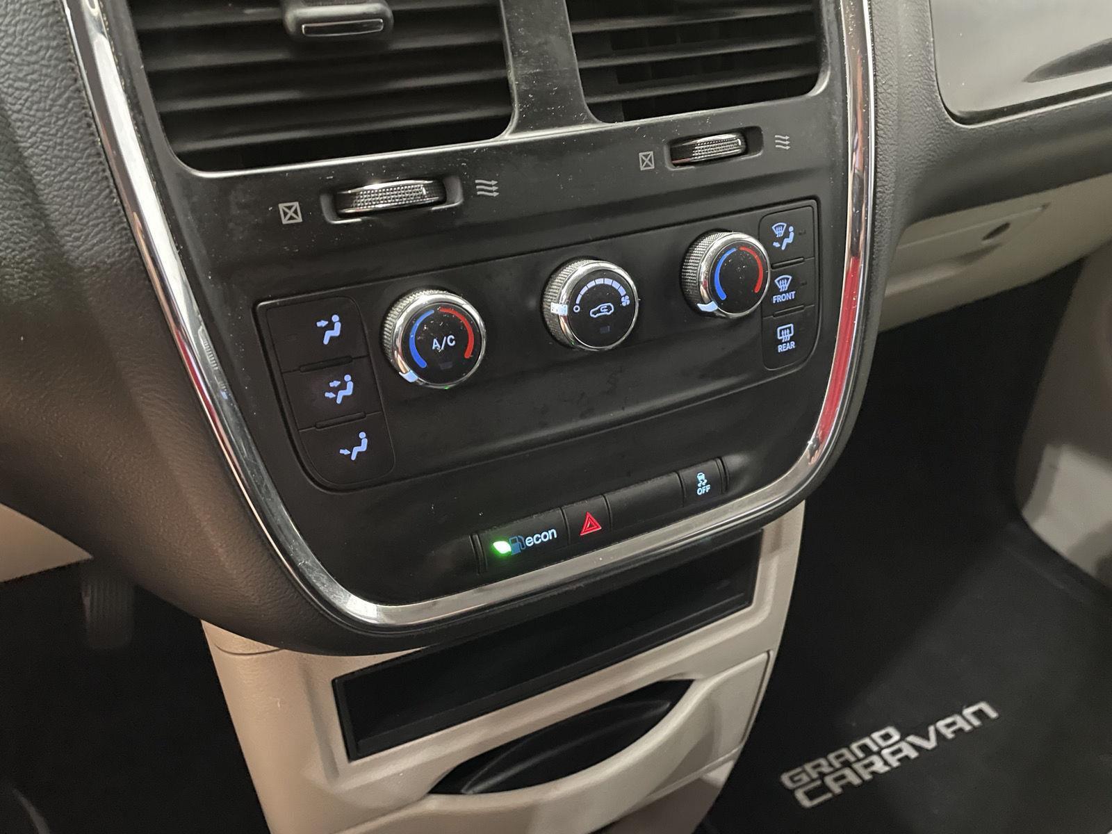 Pre-Owned 2015 Dodge Grand Caravan for sale in St. Joseph MO