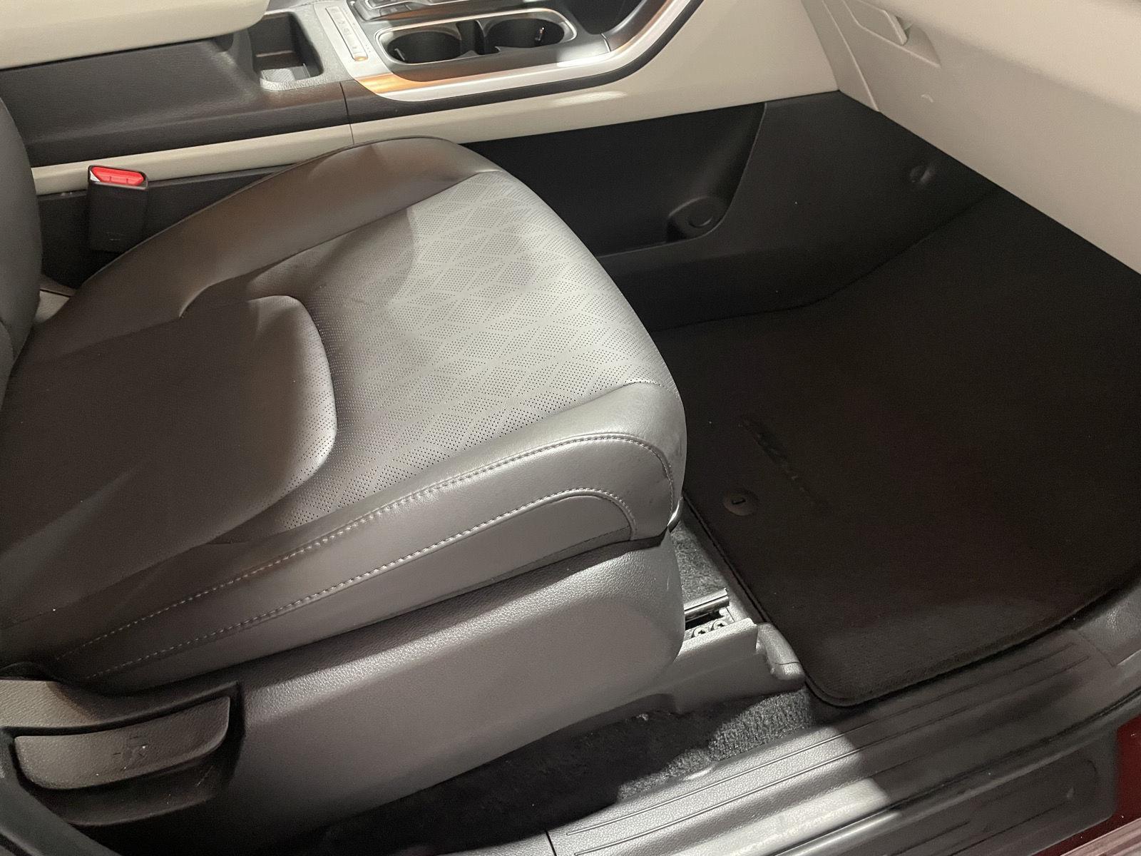 Pre-Owned 2024 Kia Carnival for sale in St. Joseph MO