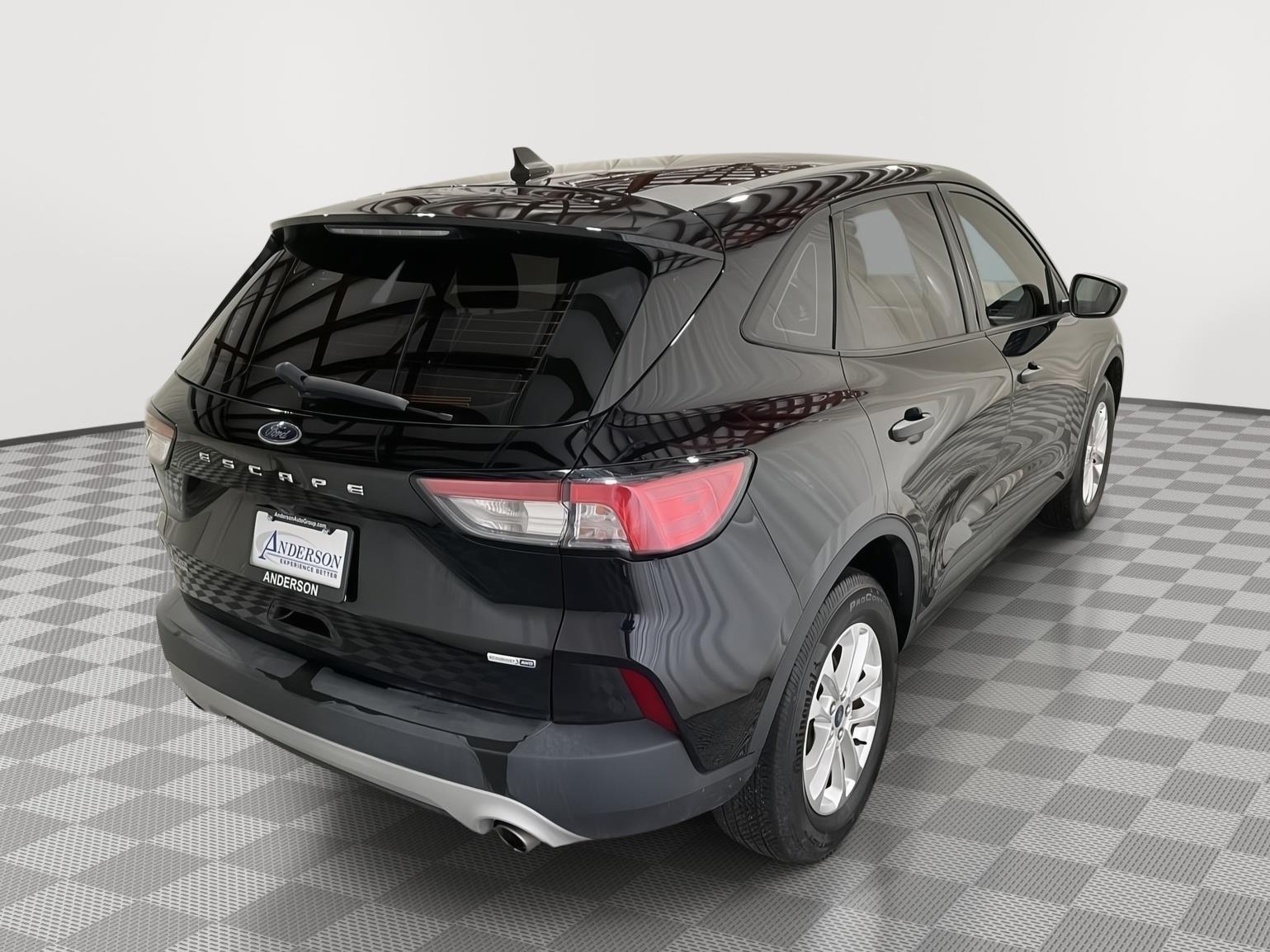 Pre-Owned 2020 Ford Escape for sale in St. Joseph MO