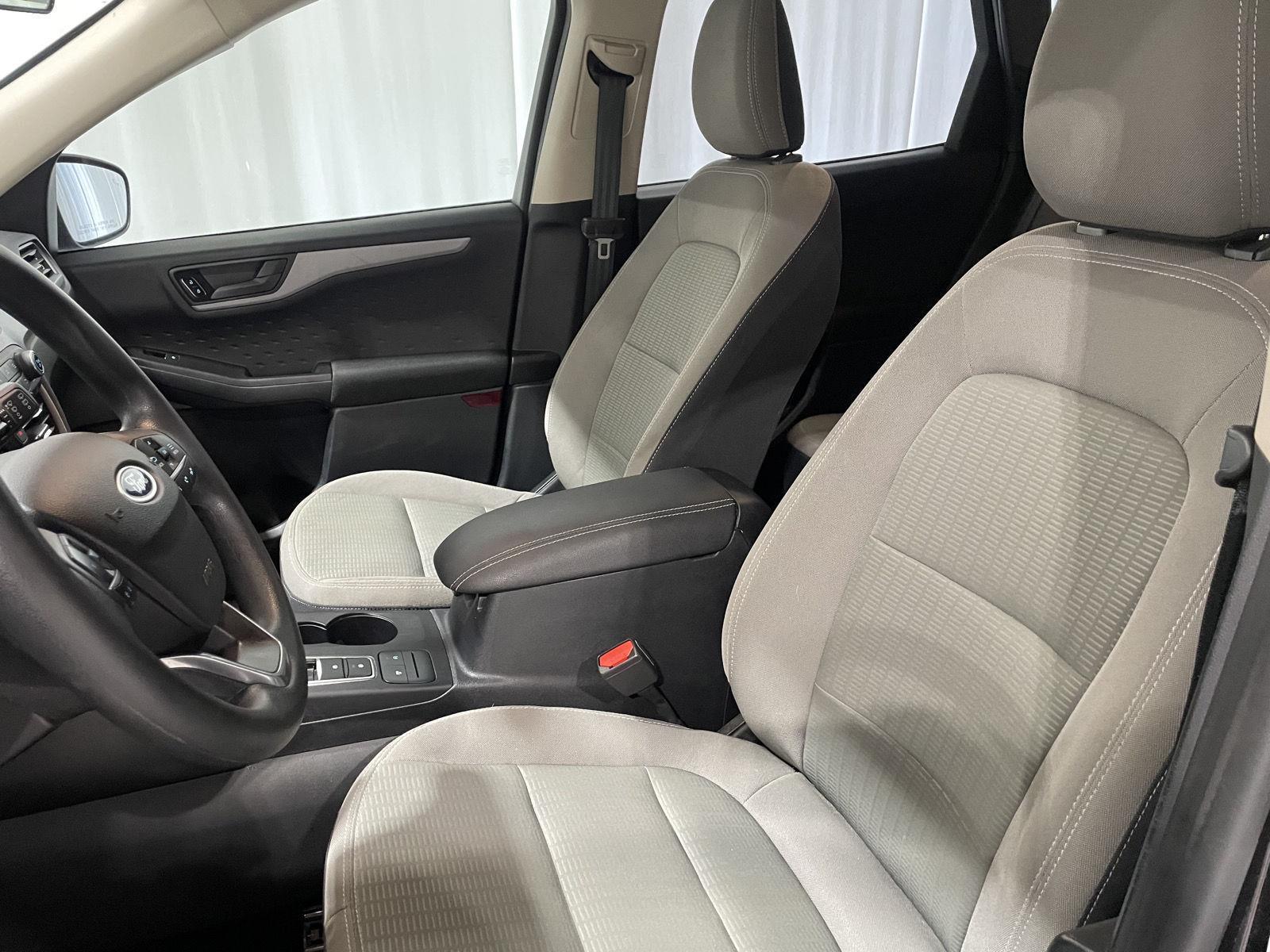 Pre-Owned 2020 Ford Escape for sale in St. Joseph MO