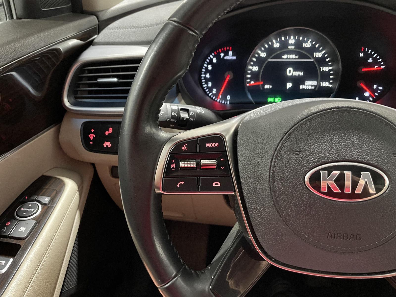 Pre-Owned 2019 Kia Sorento for sale in St. Joseph MO