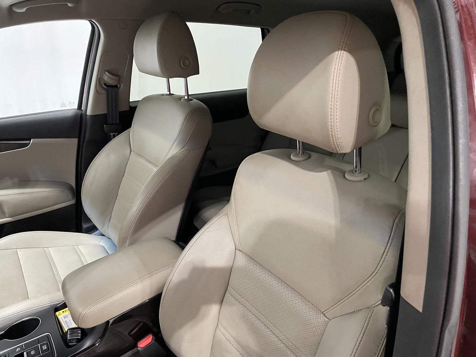 Pre-Owned 2019 Kia Sorento for sale in St. Joseph MO