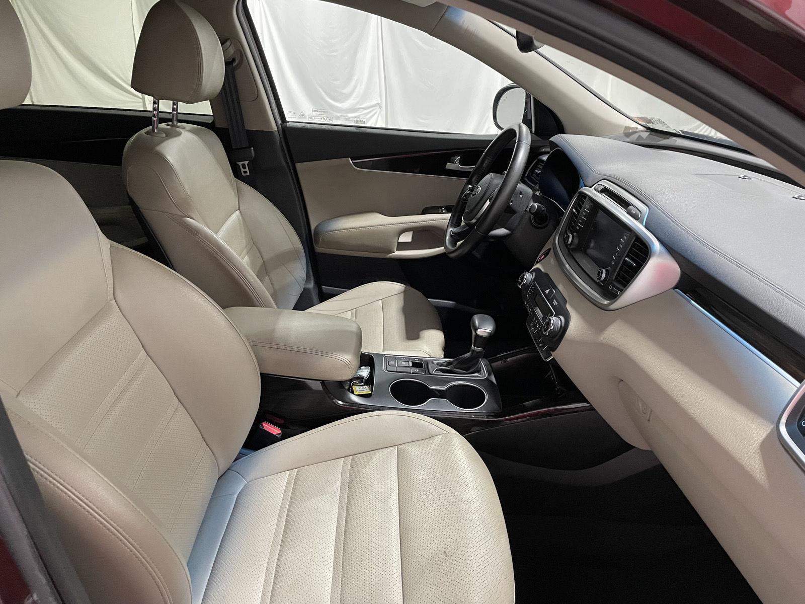 Pre-Owned 2019 Kia Sorento for sale in St. Joseph MO