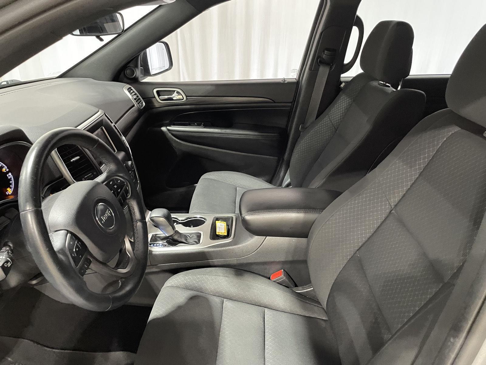 Pre-Owned 2019 Jeep Grand Cherokee for sale in St. Joseph MO