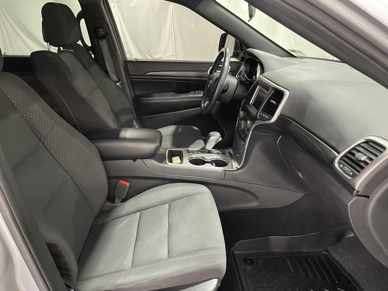 Pre-Owned 2019 Jeep Grand Cherokee for sale in St. Joseph MO