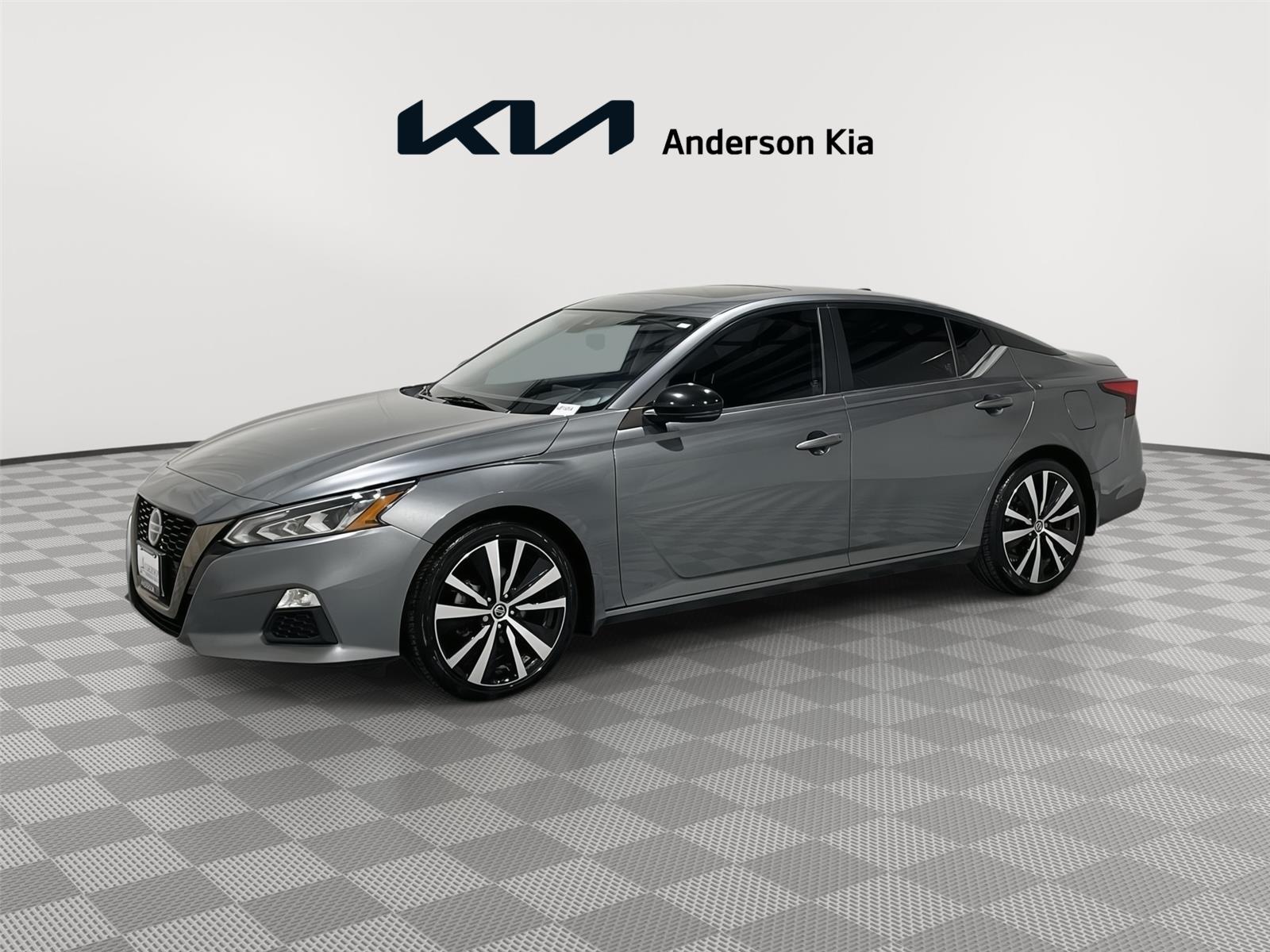 Used 2021 Nissan Altima 2.5 SR Sedan for sale in St. Joseph MO