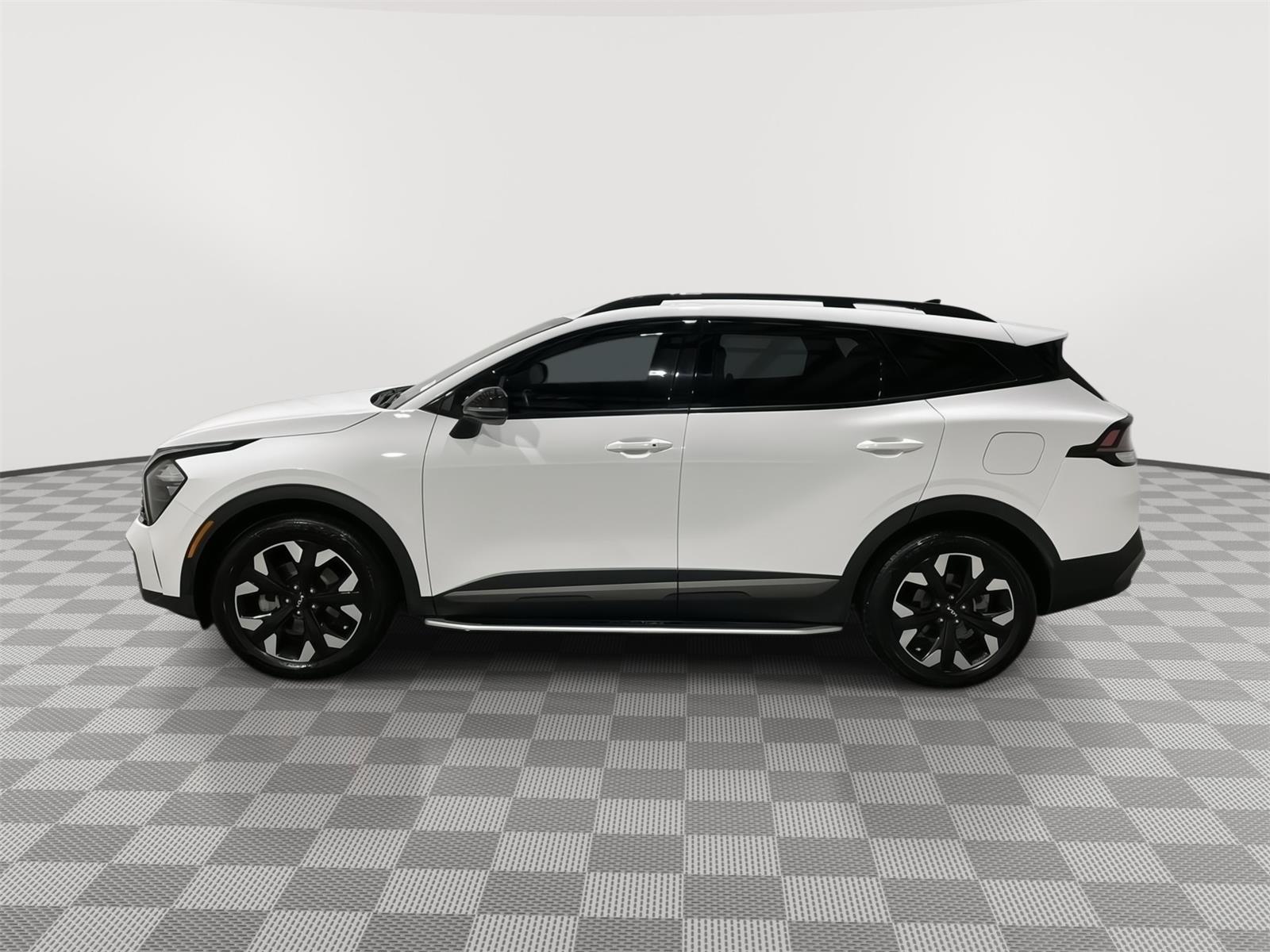 Used 2023 Kia Sportage X-Line with VIN 5XYK6CAFXPG076244 for sale in Kansas City
