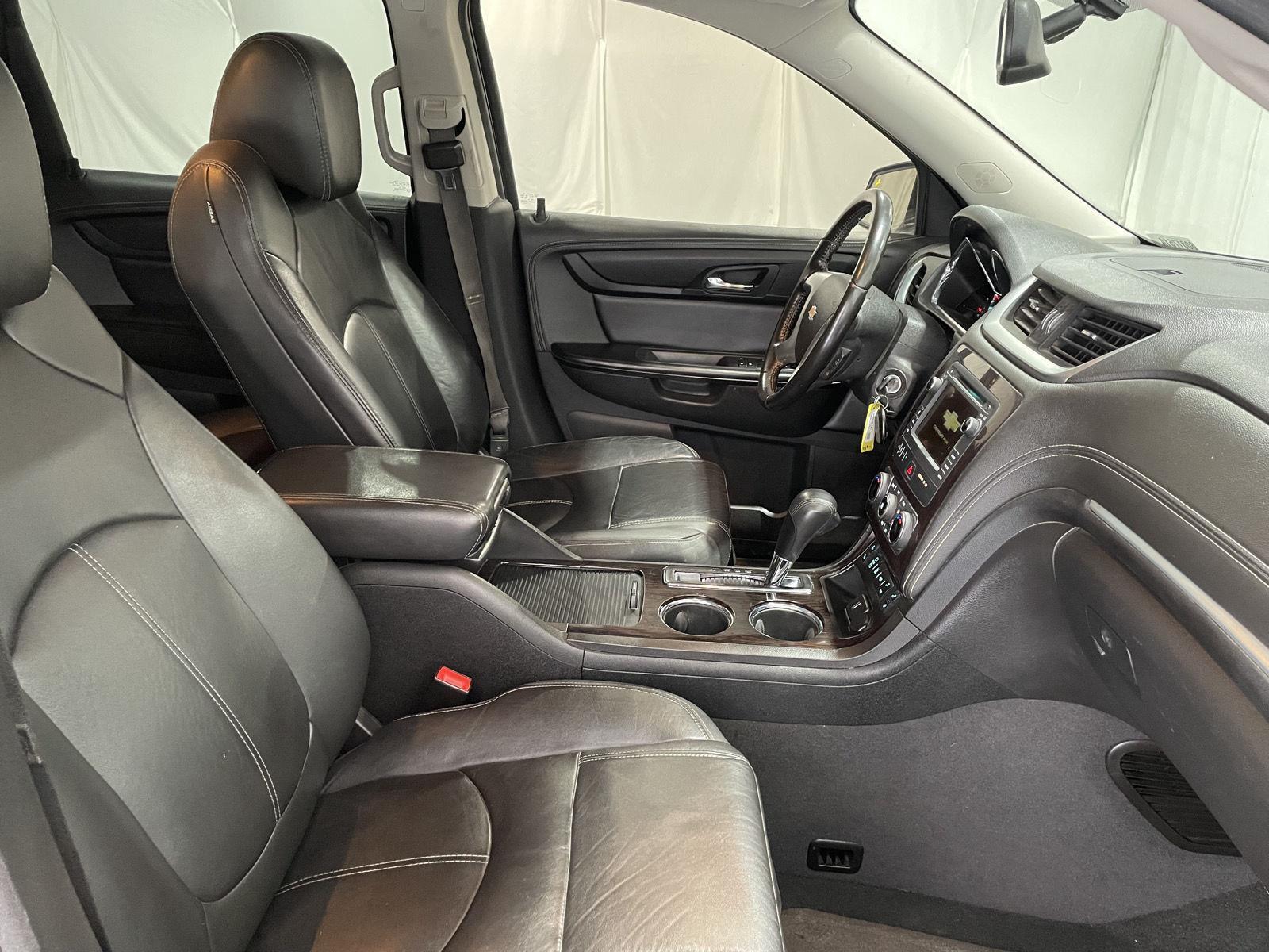 Pre-Owned 2017 Chevrolet Traverse for sale in St. Joseph MO