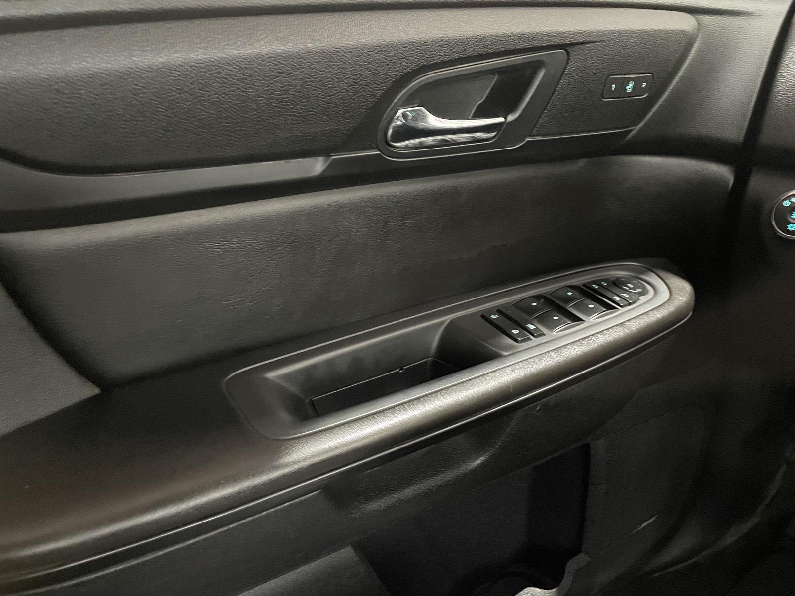 Pre-Owned 2017 Chevrolet Traverse for sale in St. Joseph MO
