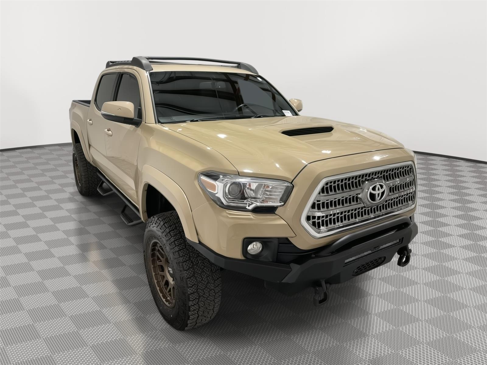 Pre-Owned 2017 toyota Tacoma for sale in St. Joseph MO