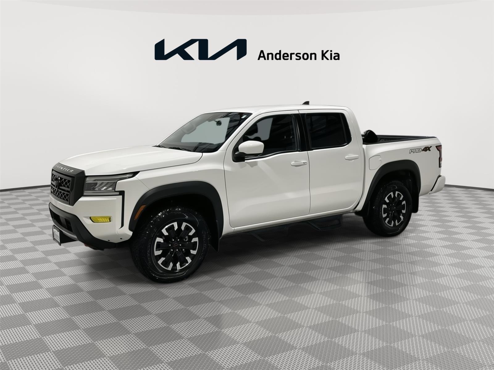 Used 2022 Nissan Frontier PRO-4X Crew Cab Truck for sale in St. Joseph MO