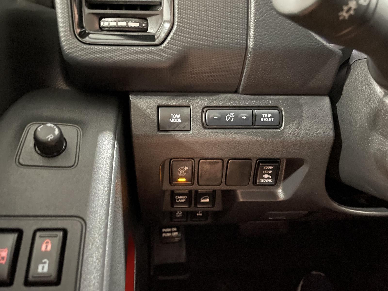 2022 Nissan Frontier PRO-4X photo 15