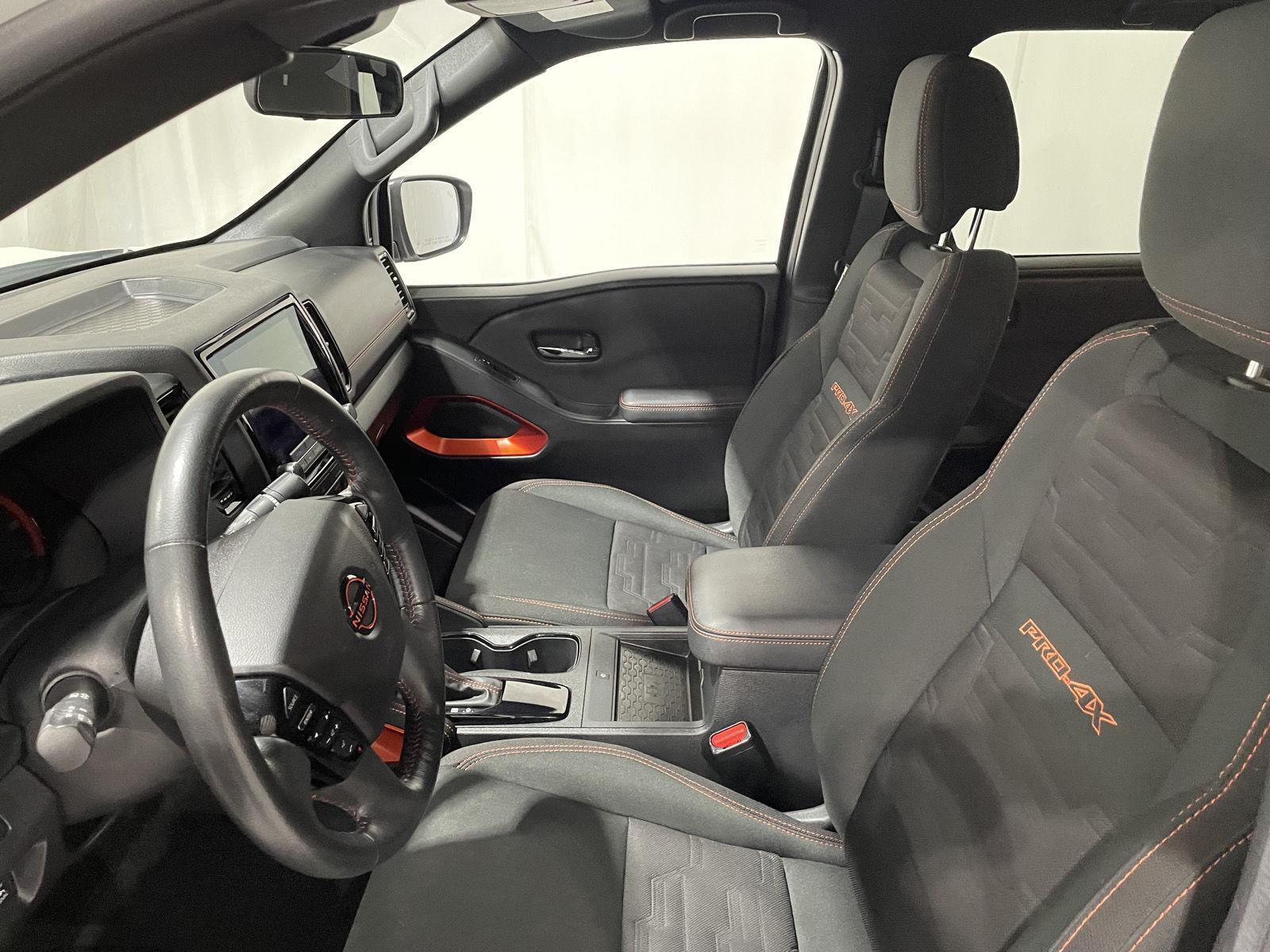 2022 Nissan Frontier PRO-4X photo 16
