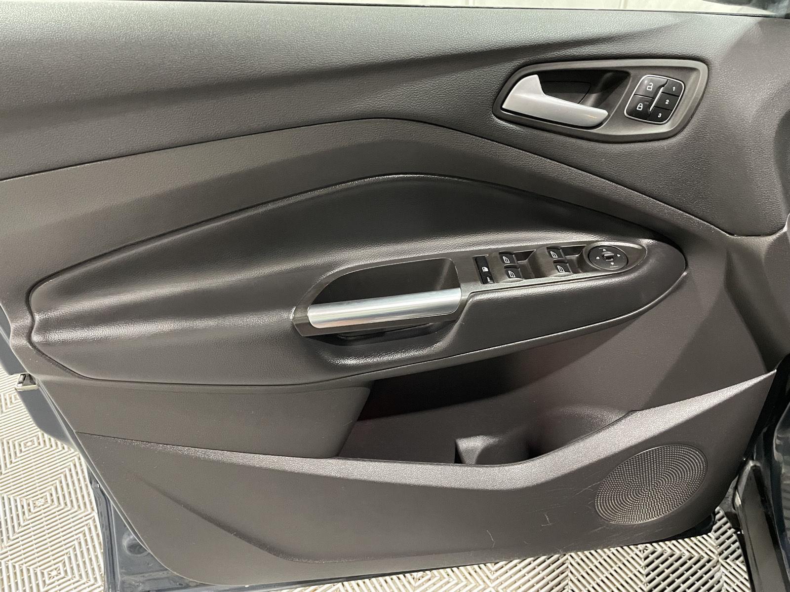 Pre-Owned 2019 Ford Escape for sale in St. Joseph MO