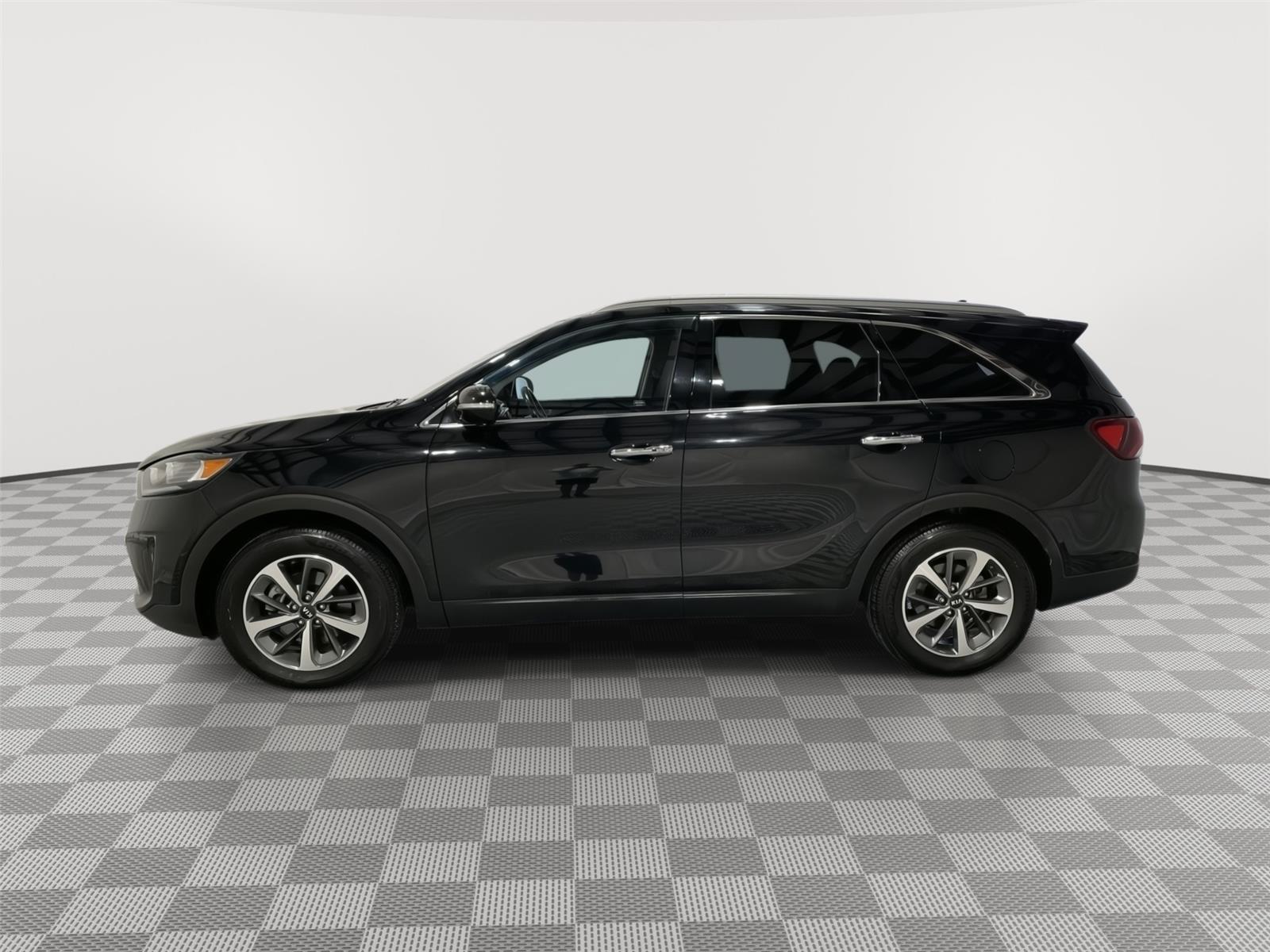 Pre-Owned 2019 Kia Sorento for sale in St. Joseph MO