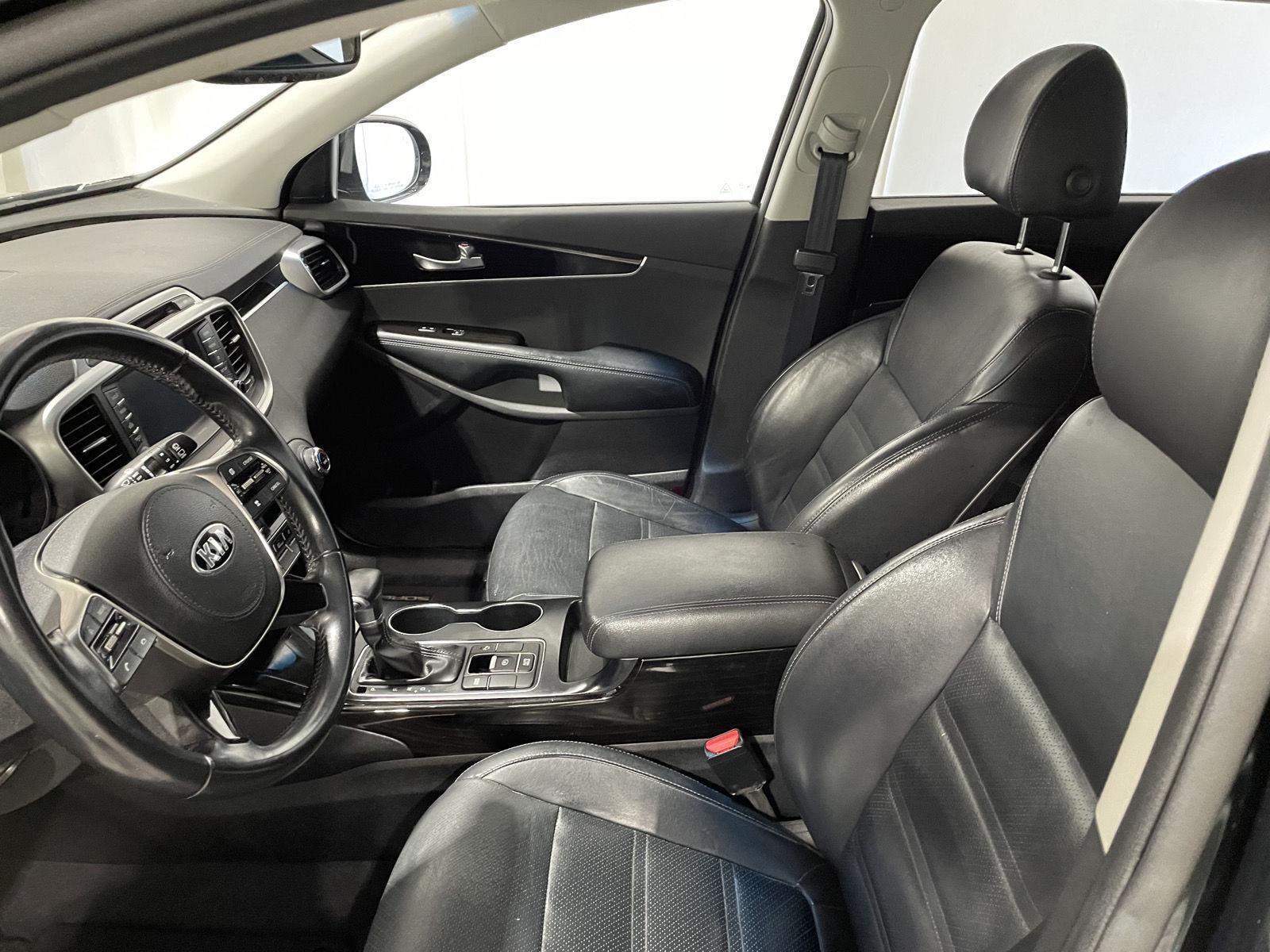 Pre-Owned 2019 Kia Sorento for sale in St. Joseph MO
