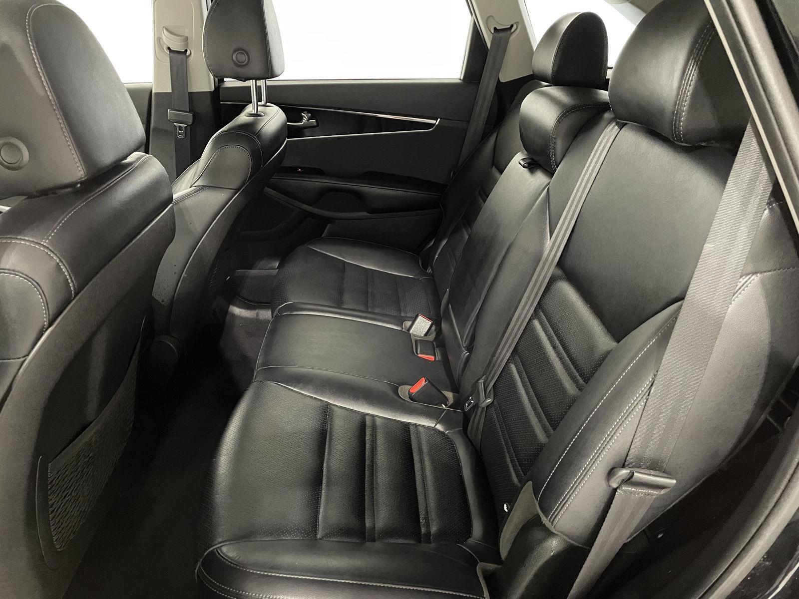 Pre-Owned 2019 Kia Sorento for sale in St. Joseph MO