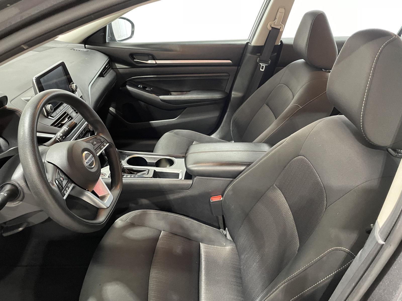 2021 Nissan Altima 2.5 SV photo 21