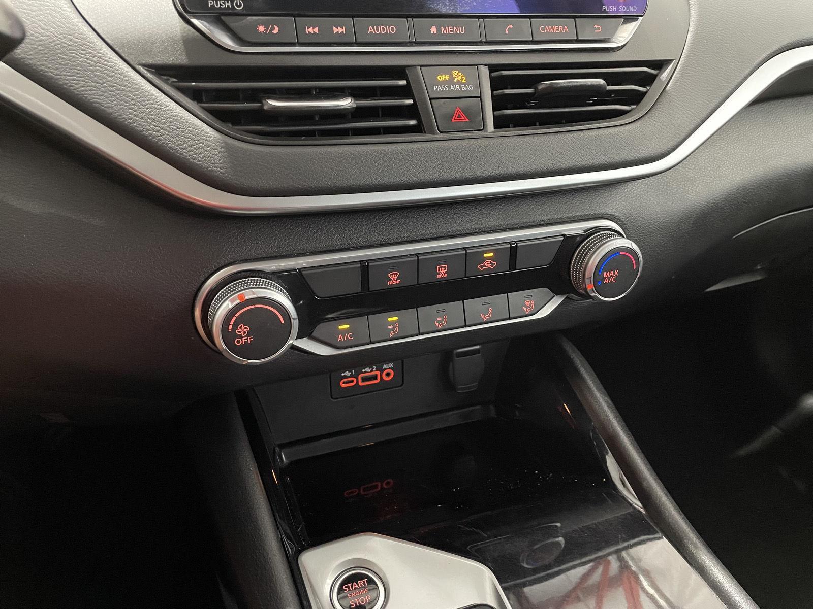 2021 Nissan Altima 2.5 SV photo 25