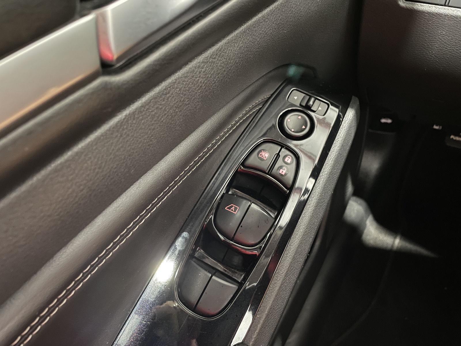 2021 Nissan Altima 2.5 SV photo 29