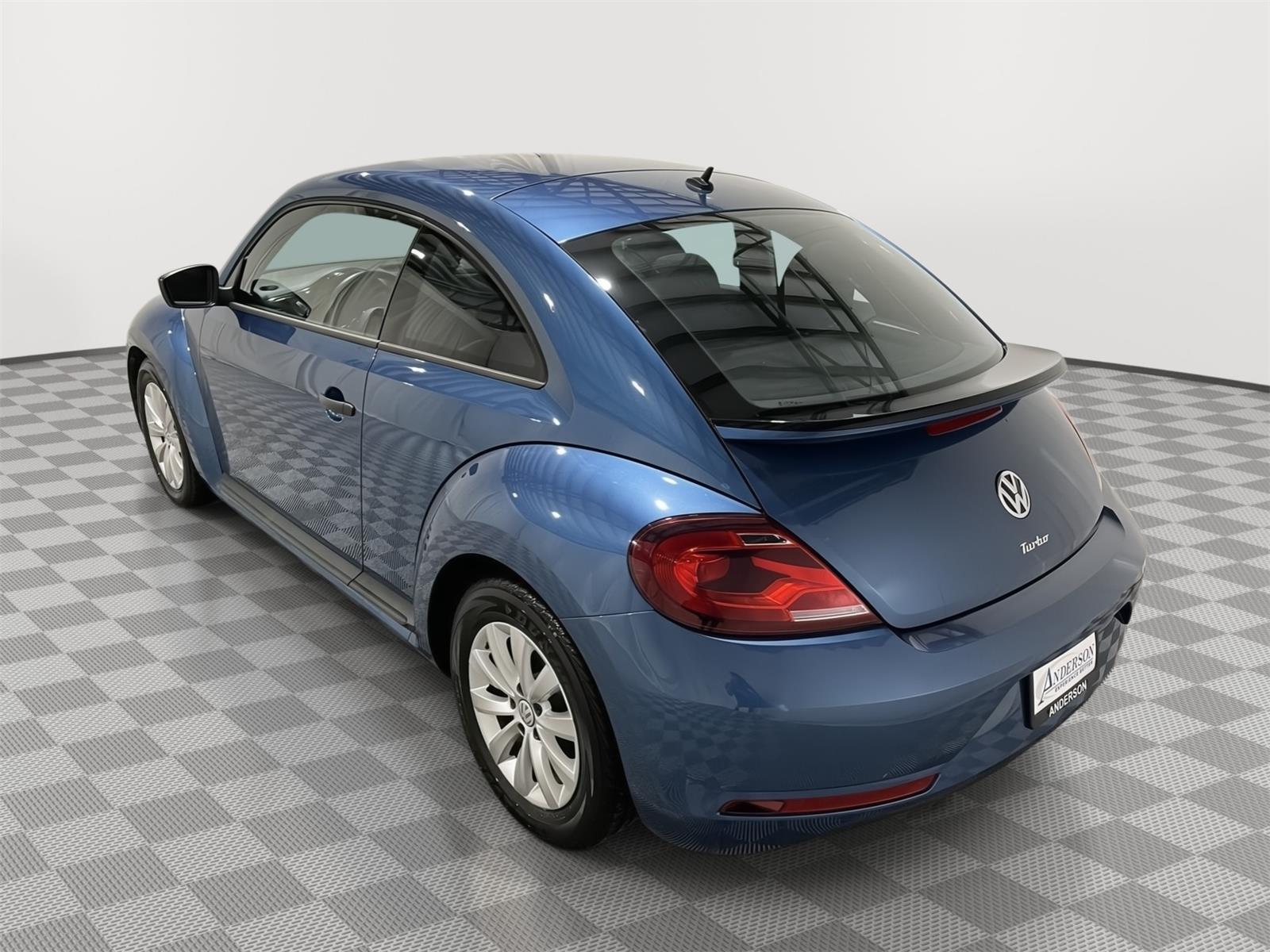 Pre-Owned 2018 Volkswagen Beetle for sale in St. Joseph MO