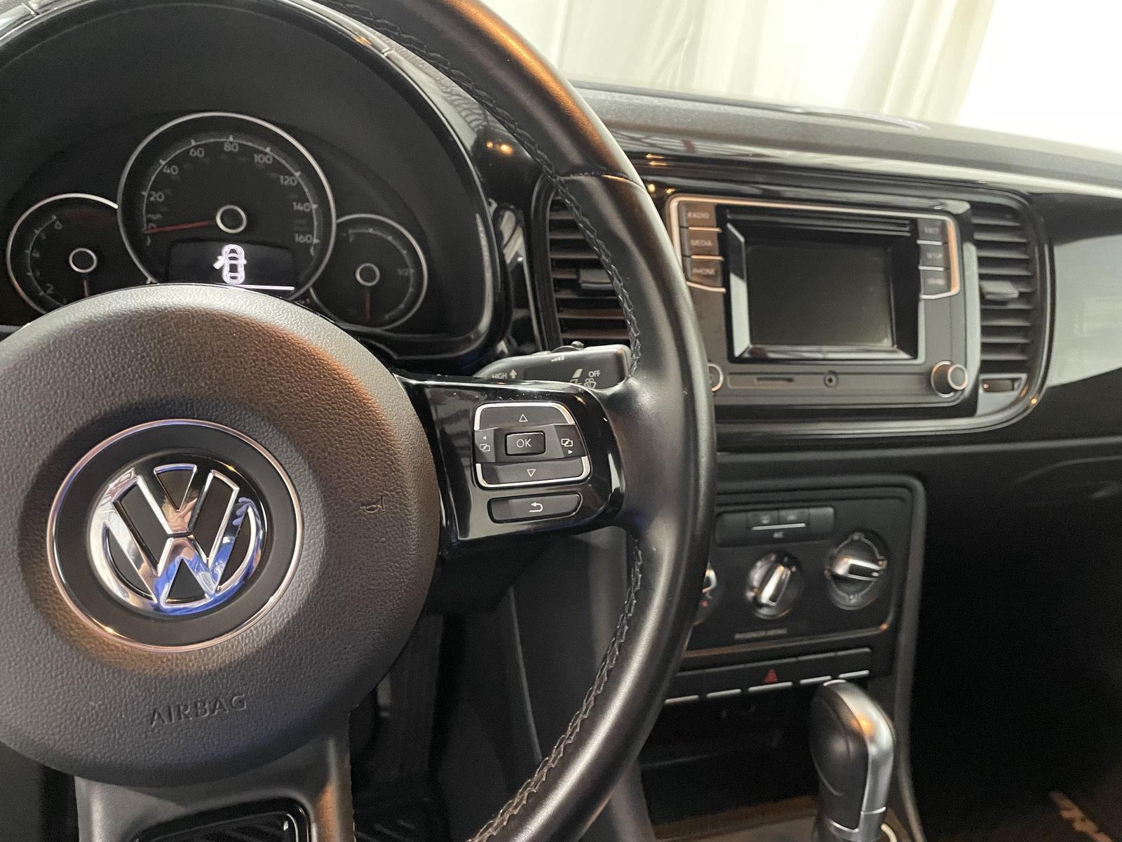 Pre-Owned 2018 Volkswagen Beetle for sale in St. Joseph MO