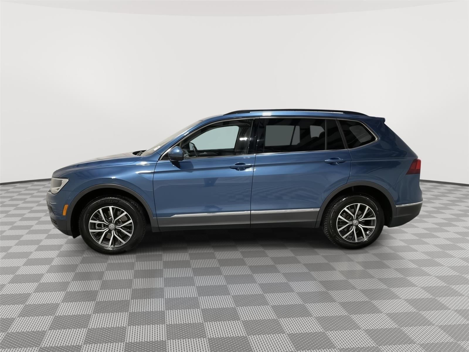 Pre-Owned 2020 Volkswagen Tiguan for sale in St. Joseph MO