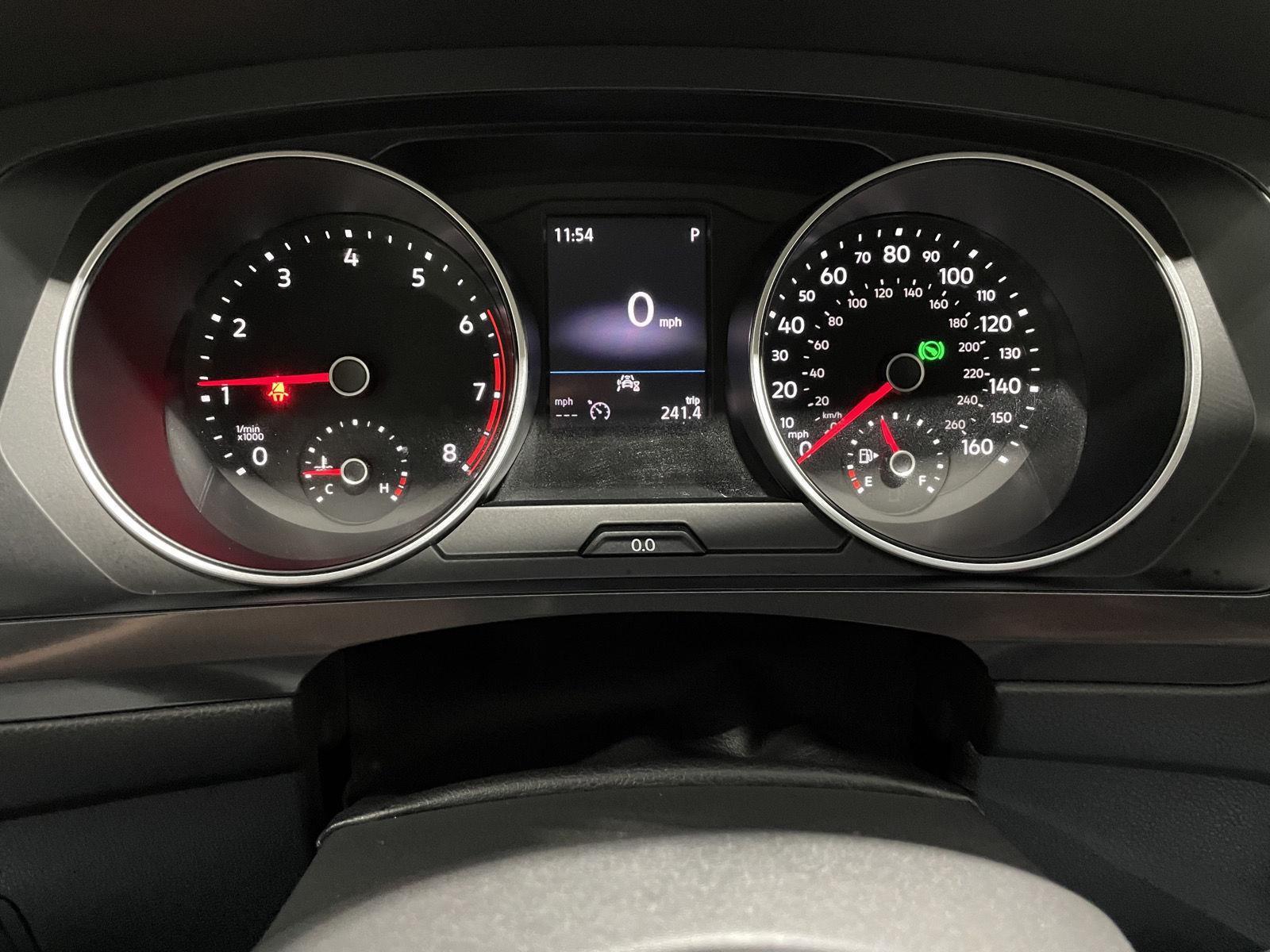 2020 Volkswagen Tiguan SE photo 2
