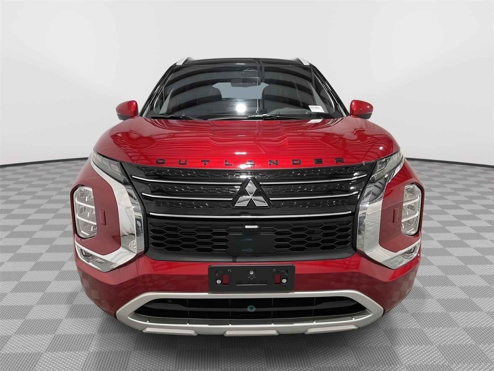 Pre-Owned 2023 Mitsubishi Outlander for sale in St. Joseph MO