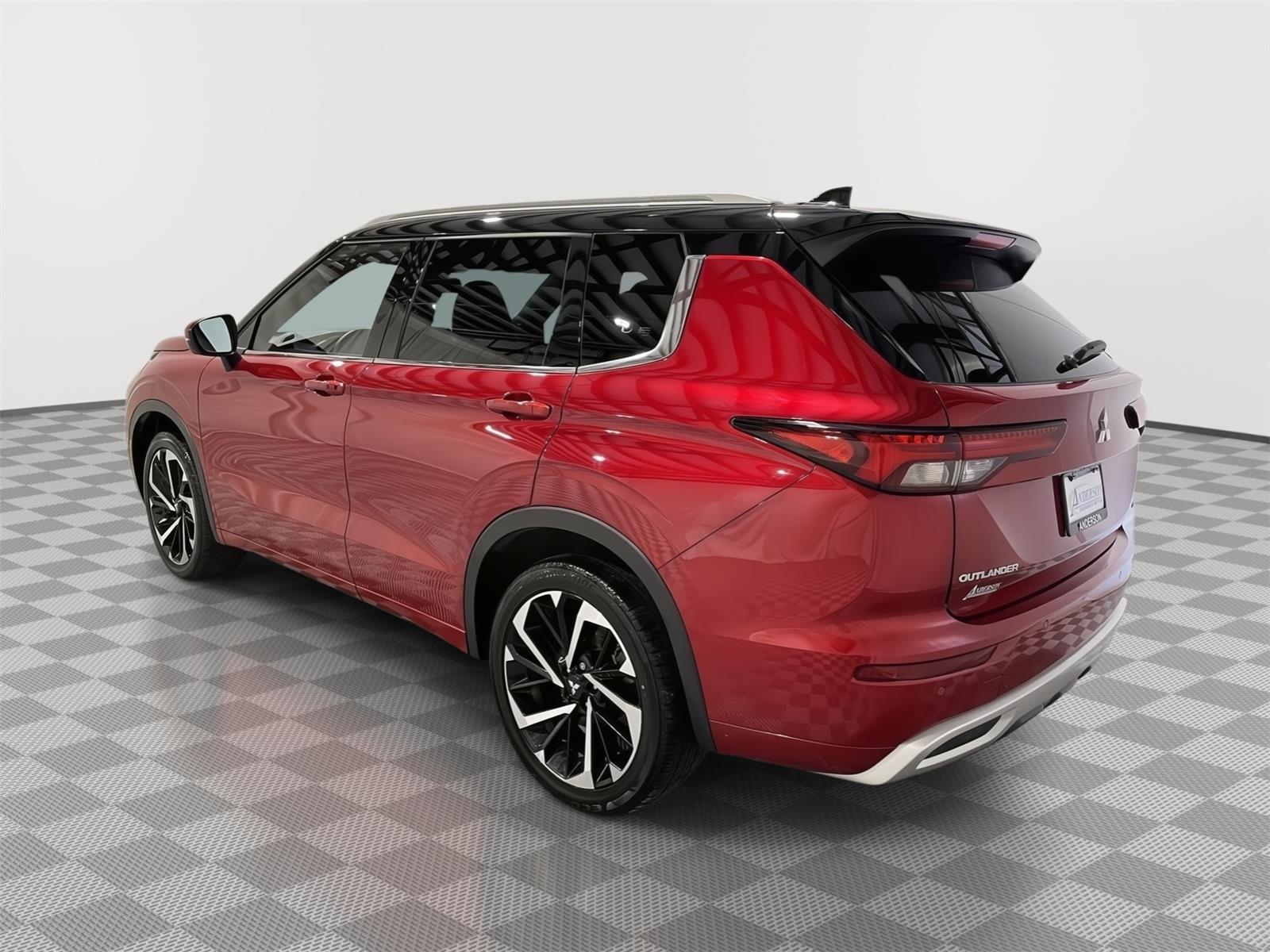 Pre-Owned 2023 Mitsubishi Outlander for sale in St. Joseph MO