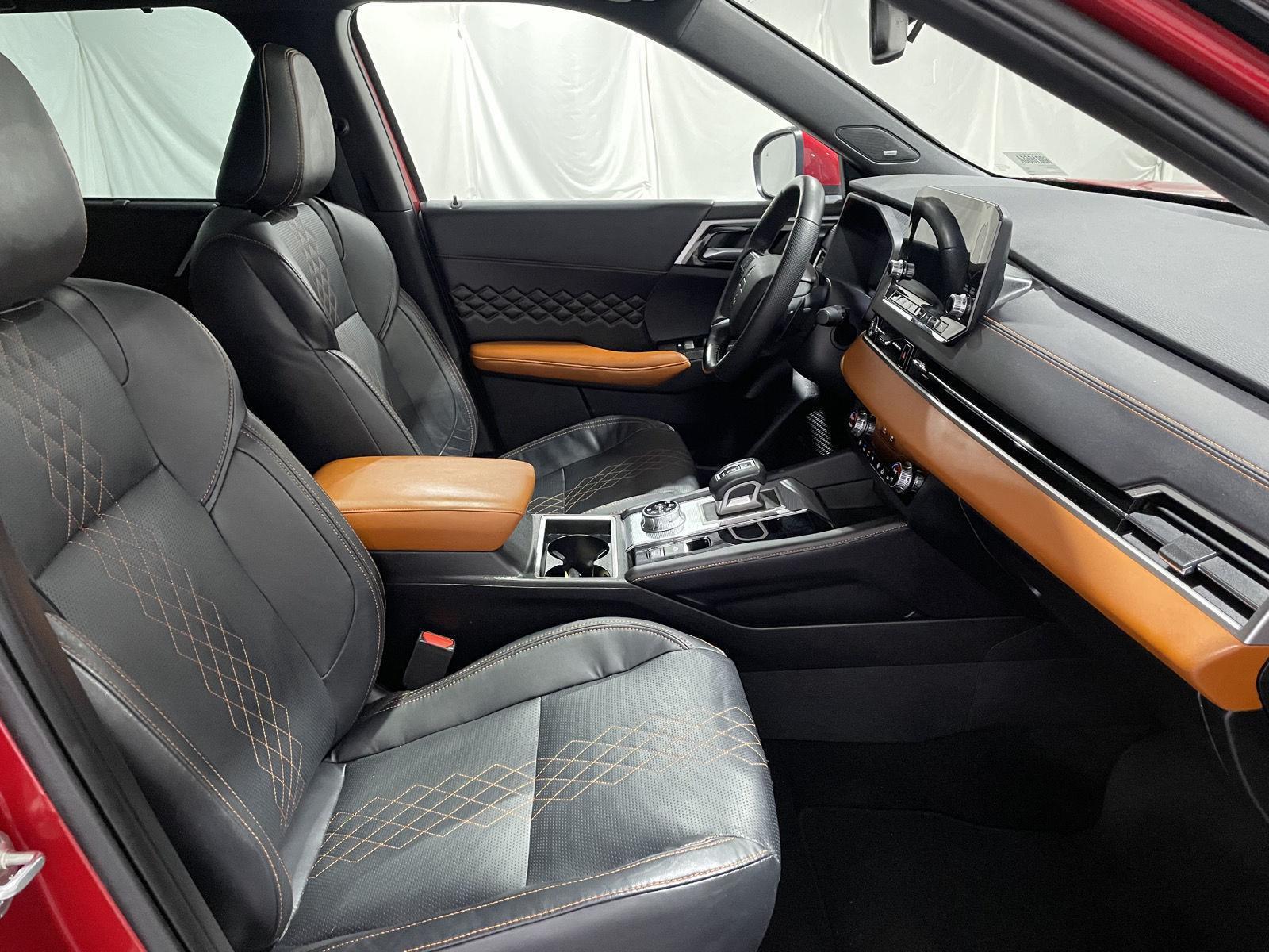 Pre-Owned 2023 Mitsubishi Outlander for sale in St. Joseph MO