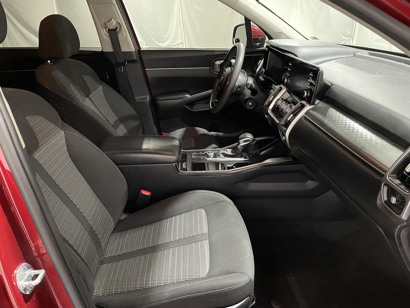 Used 2021 Kia Sorento LX SUV/Crossover for sale in St. Joseph MO