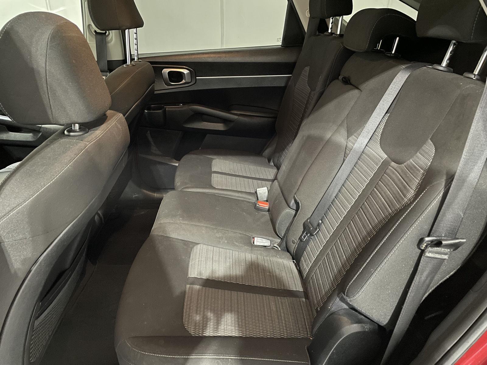 Used 2021 Kia Sorento LX SUV/Crossover for sale in St. Joseph MO