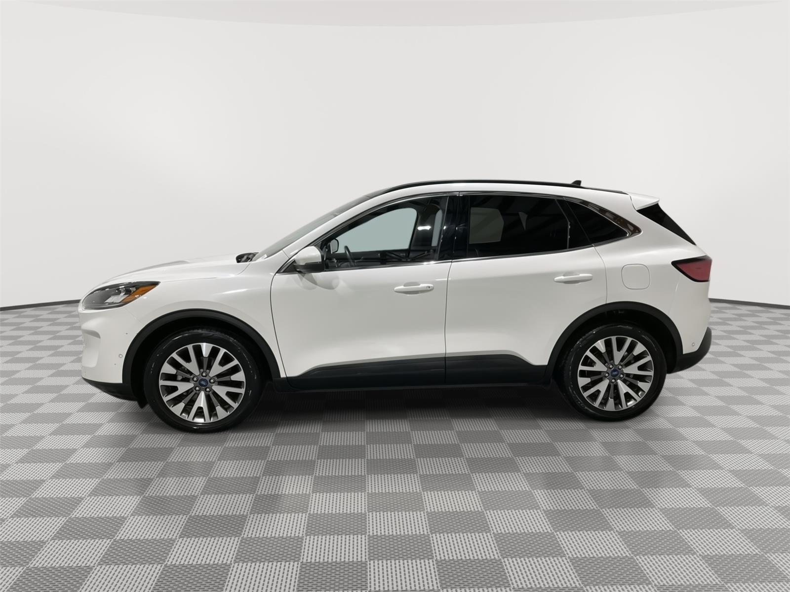 Used 2020 Ford Escape Titanium SUV/Crossover for sale in St. Joseph MO