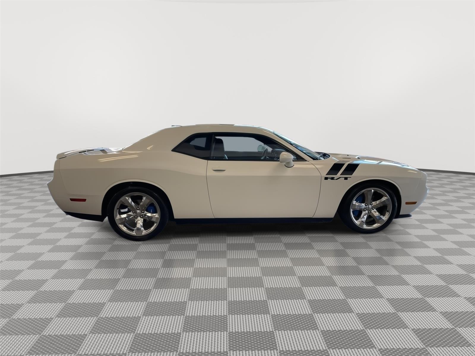 Used 2013 Dodge Challenger for sale in St. Joseph MO