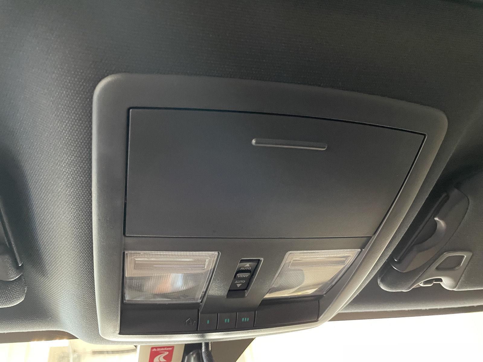 Used 2013 Dodge Challenger for sale in St. Joseph MO