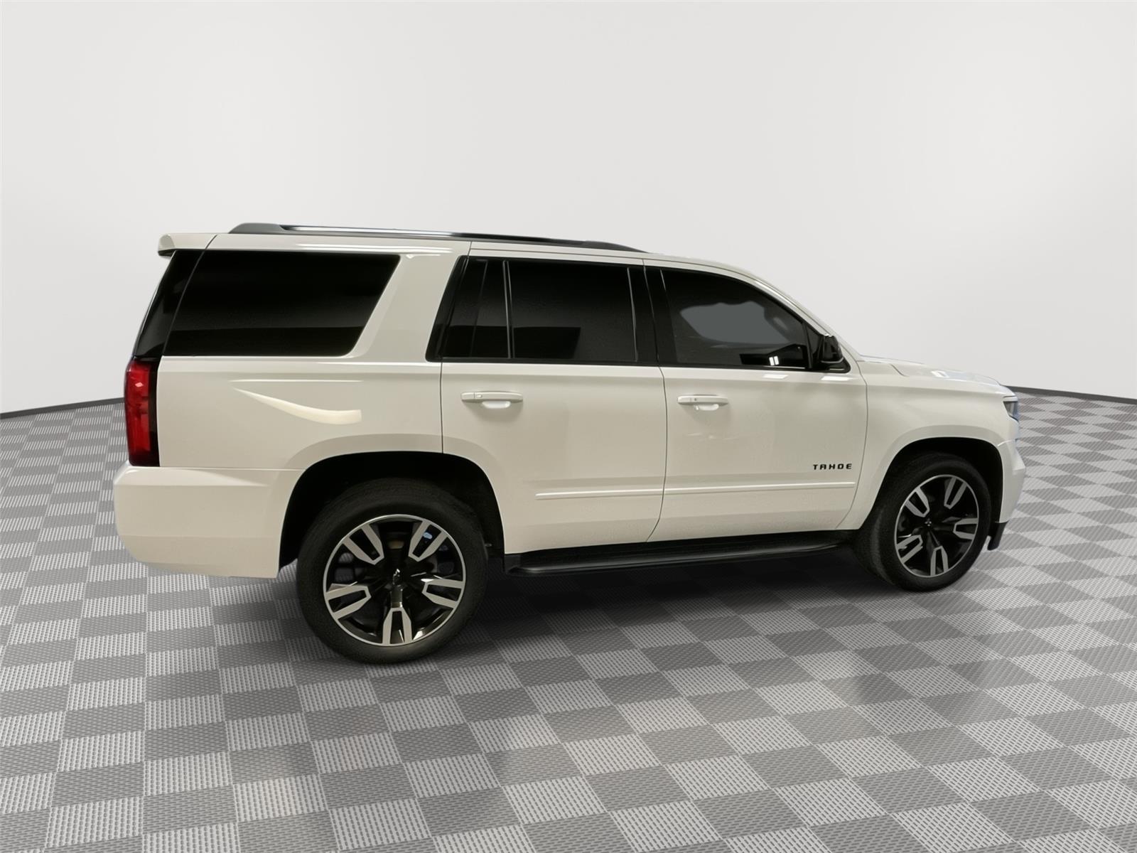 Used 2018 Chevrolet Tahoe Premier SUV/Crossover for sale in St. Joseph MO