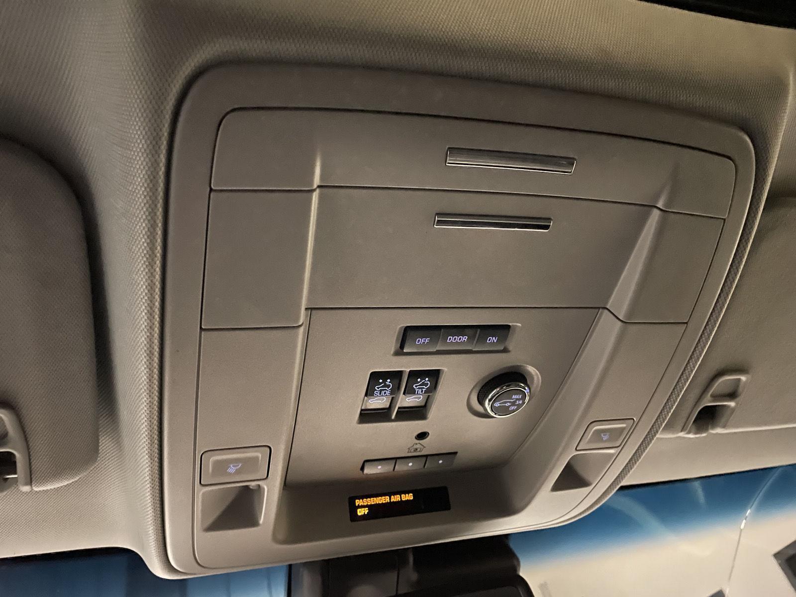 Used 2018 Chevrolet Tahoe Premier SUV/Crossover for sale in St. Joseph MO