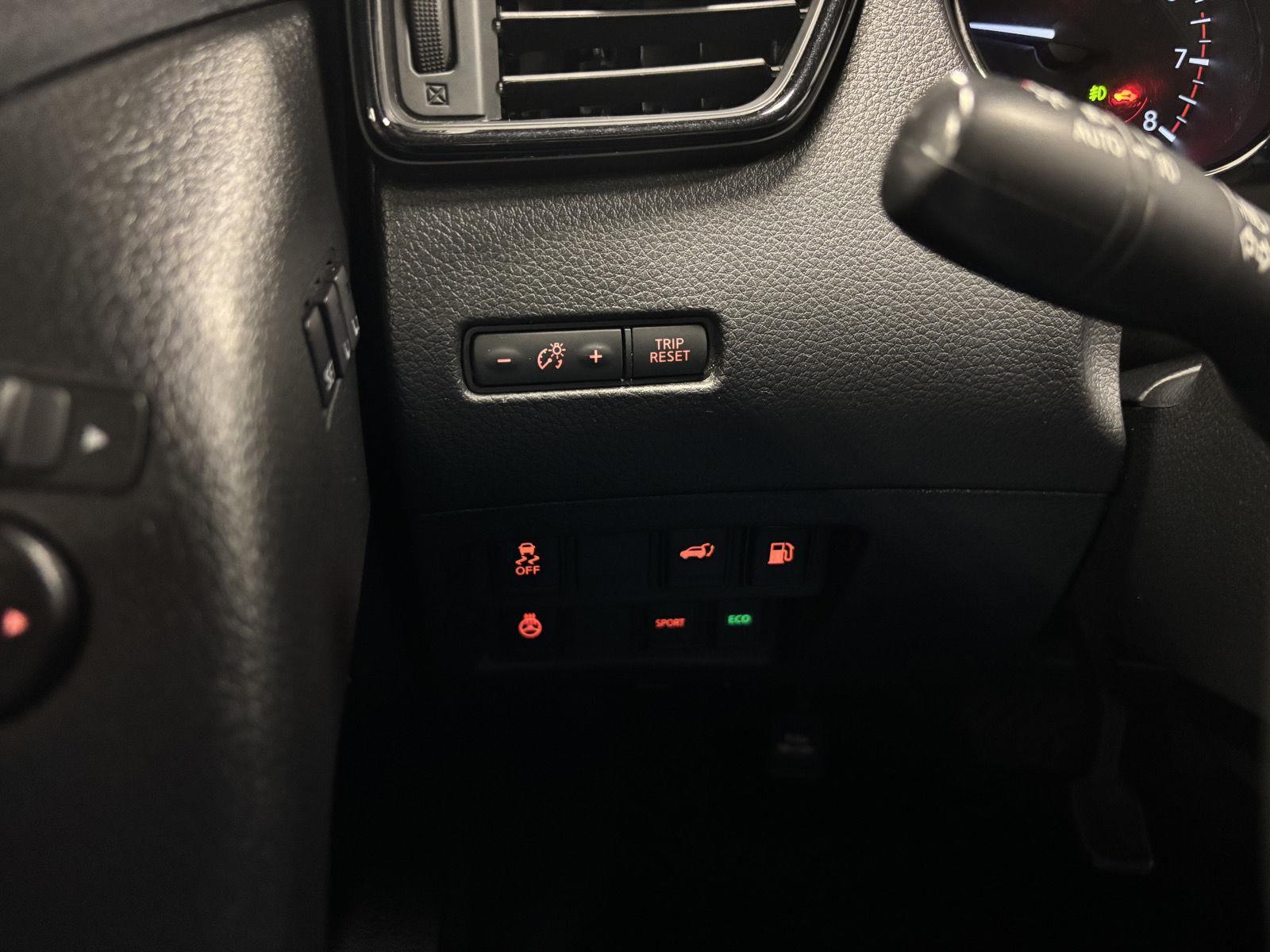 Pre-Owned 2018 Nissan Rogue for sale in St. Joseph MO