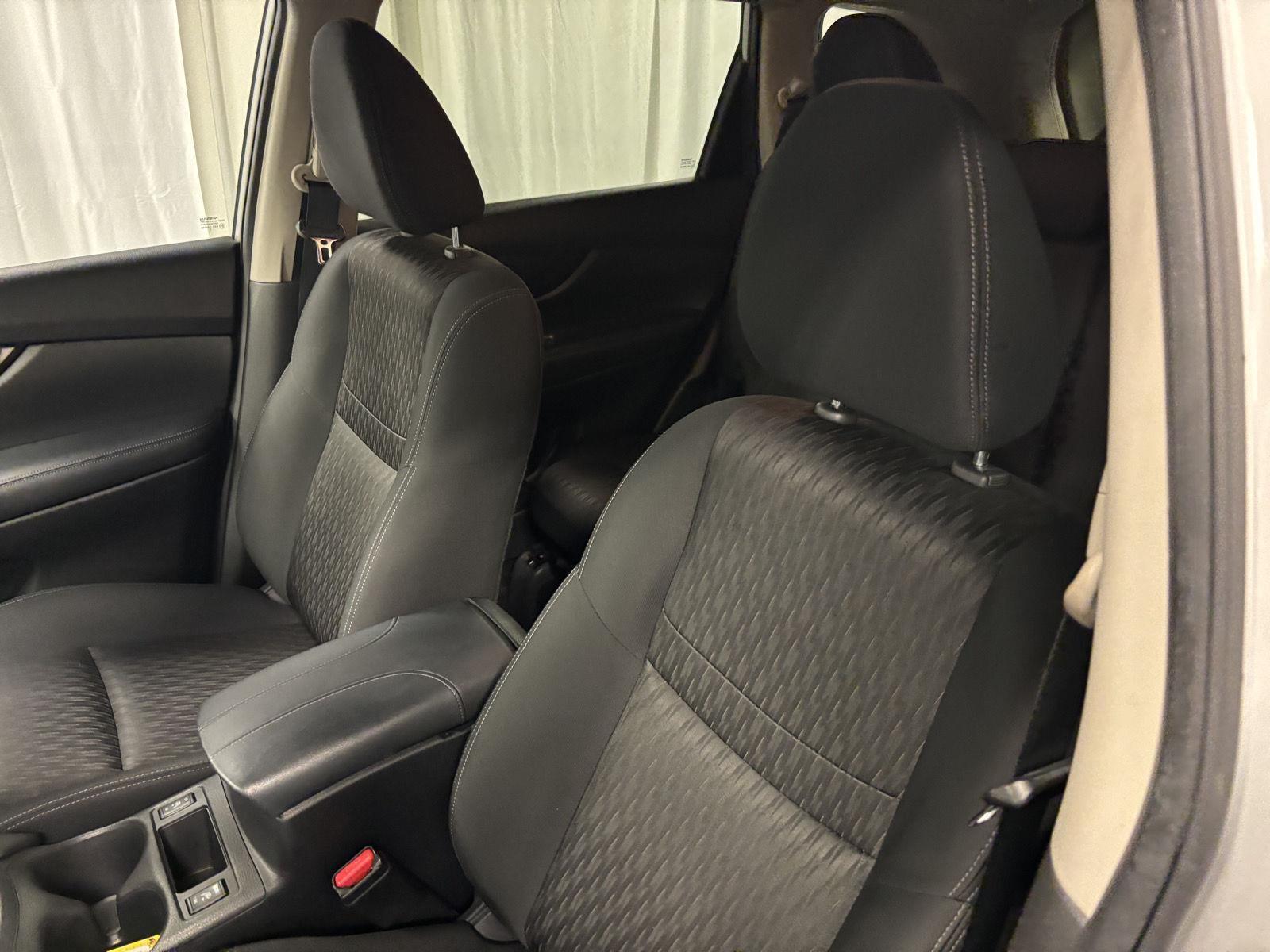 Pre-Owned 2018 Nissan Rogue for sale in St. Joseph MO