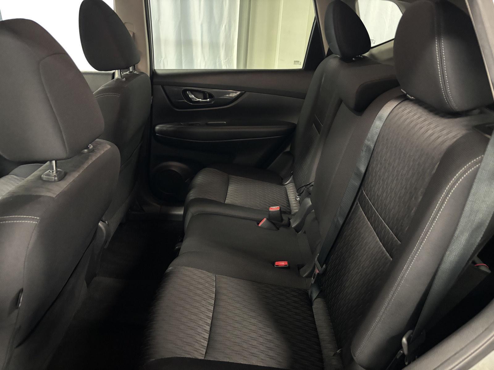 Pre-Owned 2018 Nissan Rogue for sale in St. Joseph MO